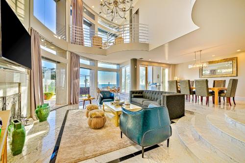 Luxury in Malibu in Malibu, USA