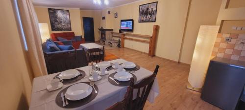 Apartament Alcatraz z kominkiem Kamienna Góra