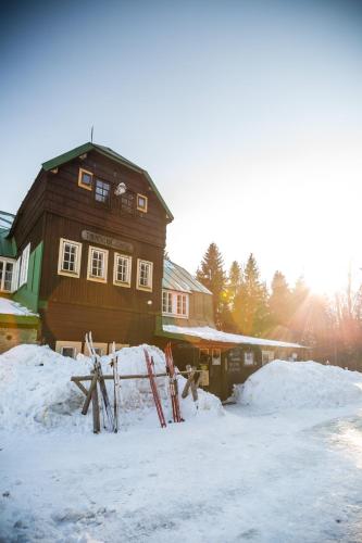 Turnovská chata Turnovská chata