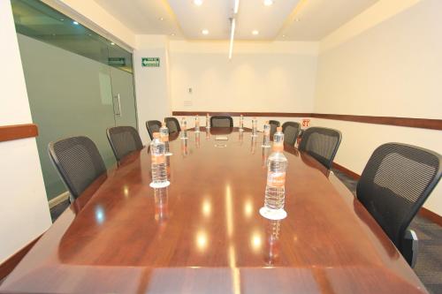 349443333 Holiday Inn Leon by IHG