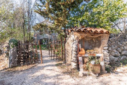  Rustic Art House Kras Krk in Kras