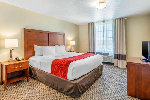 Comfort Inn & Suites Lancaster Antelope Valley