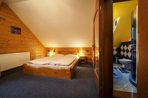 Deluxe Double Room with Extra Bed