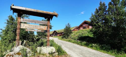 . Hakkesetstølen Fjellstugu