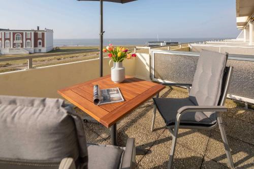 Studio with Sea View