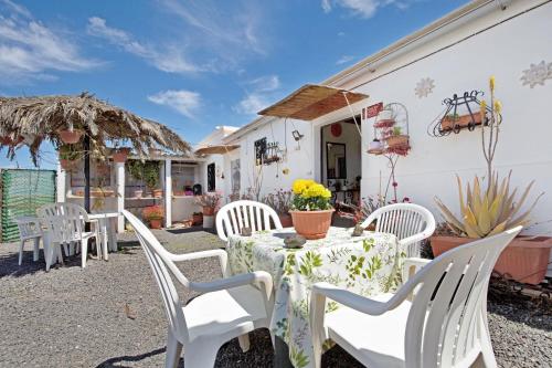  Casa Blanca in Casillas de Morales