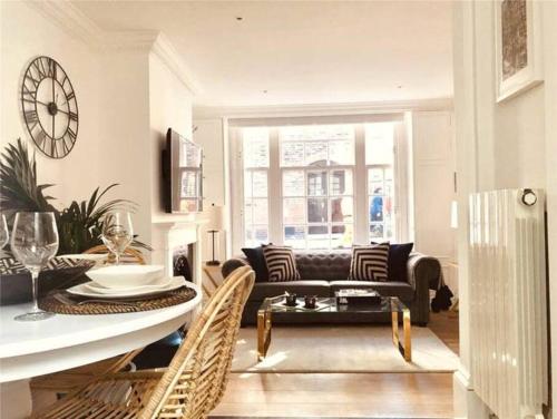 Stylish 3 bedroom town house, Londýn (fotografie 2)