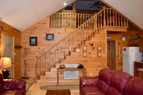 Laurelwood - image 6