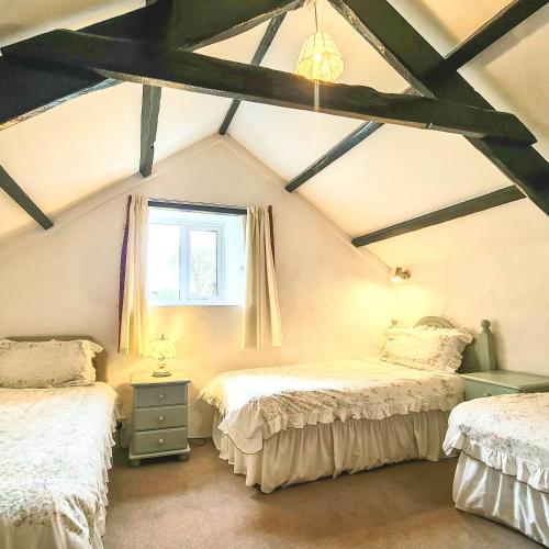 Ta Mill Holiday Cottages & Lodges - Forge Cottage