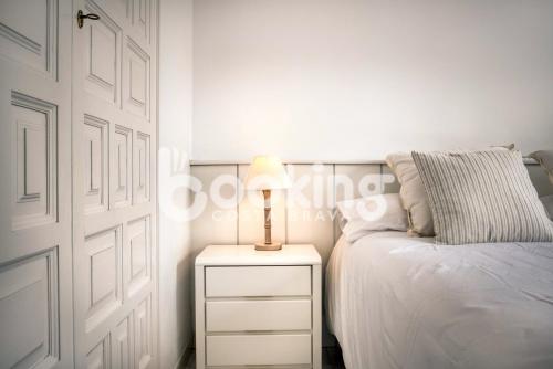Blanco Apartament per 6 persones a 5 minuts de la Platja Gran - image 3