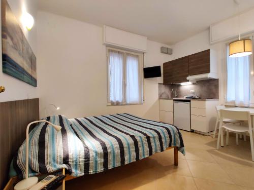 Residence Glicini - Accommodation - Finale Ligure