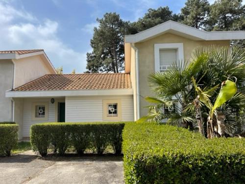 VILLA DU GOLF N10 PLEIN SUD POUR 4 PERSONNES gîte à louer Golf Gujan-Mestras