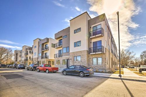 Boise Townhome with Rooftop Deck, 2 Mi to Downtown!