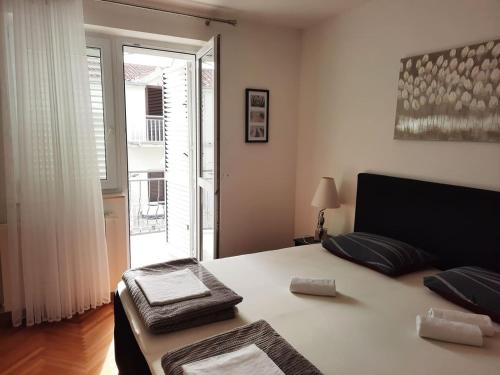 Apartments Rose Loboja - main image