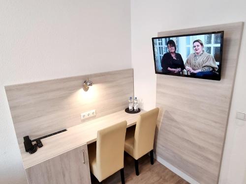 Adler Hotel Frankfurt - image 13
