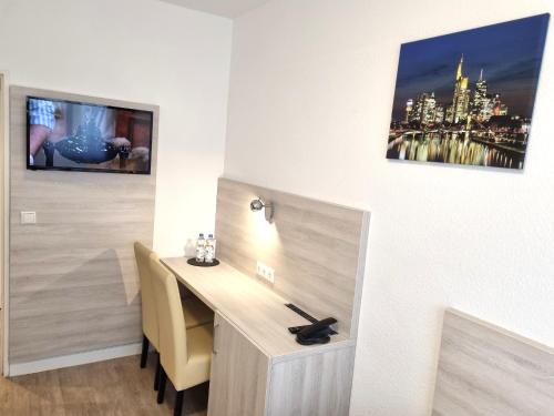 Adler Hotel Frankfurt - image 7