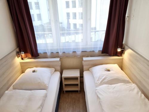 Adler Hotel Frankfurt - image 5