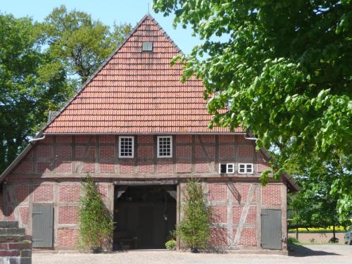 Altes Backhaus Bauernhof Vogel