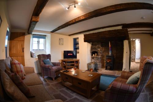 Pant Llwyd Farm in Llangynidr