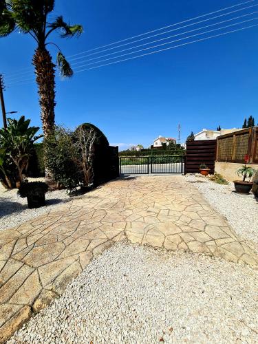 Villa Anastasia - Stunning Sea View, Cheerful 2 Bedroom Villa, Peyia (foto 5)