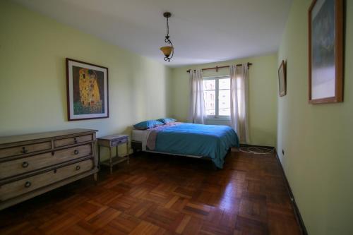 Two-Bedroom Apartment image 5