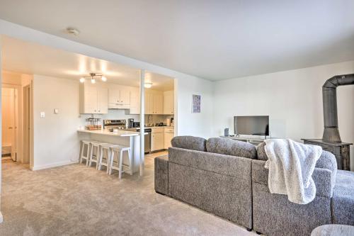All-Season Condo, Steps to Dillon Reservoir! in Dillon, USA