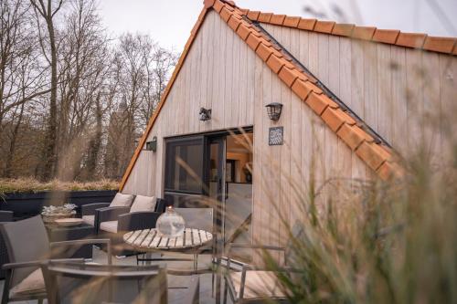 Iekārtas, B&B De Klaproos in Merkem