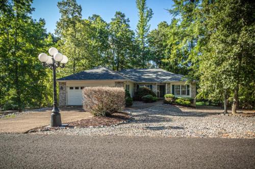 18844 - 4 Hendaye Way in Hot Springs Village, USA