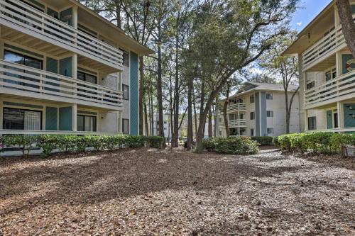 Resort-Style Hilton Head Condo - Walk to Beach! - image 10