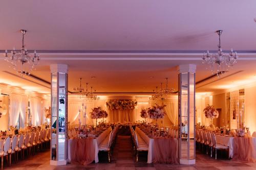 Hotel Zodiak in Sobienie Szlacheckie