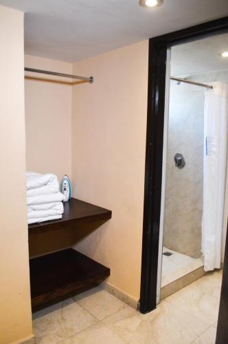 2 double beds