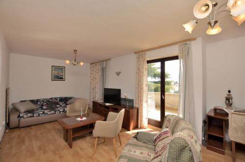 Apartments Ivanka - image 11