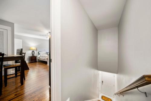 Lovely Cozy Studio in Heart of Atlanta in Atlanta, USA