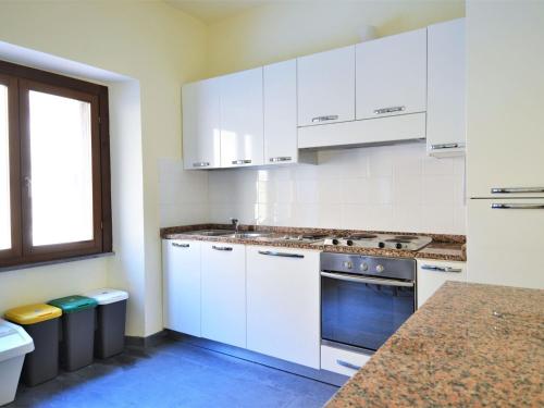  Spacious holiday home in Fornovolasco in a quiet place in Fornovolasco