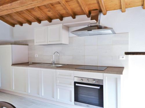  Holiday home in Fornovolasco in a quiet location in Fornovolasco