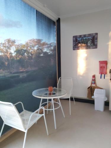 Accommodation Creek Cottages & Sundown View Suites in סטאנטורפ