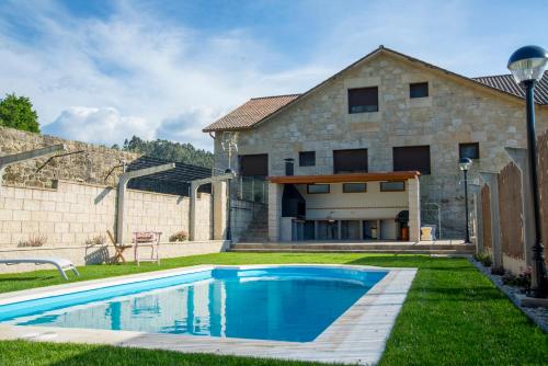 Welcome Villa Briallos in Portas