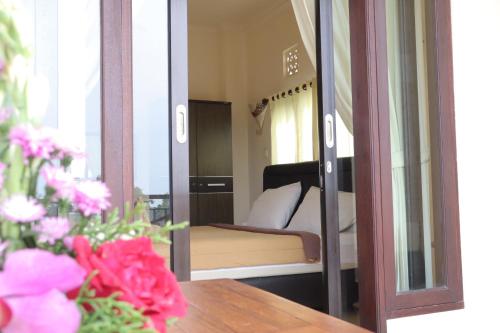 Wijaya Guest House Ubud - Tap to explore photos