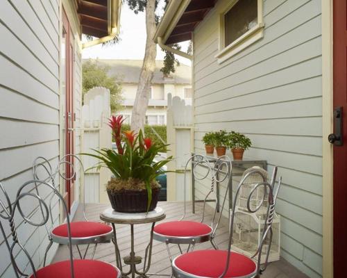 Venice Beach Eco Cottages In Ca