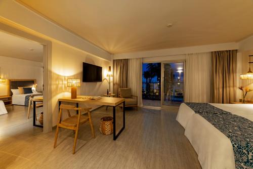 Hotel Cabogata Jardin in Retamar