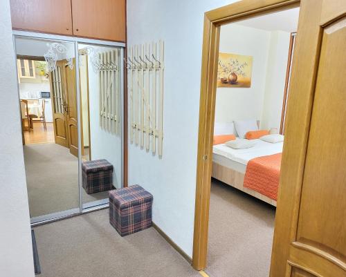 Superior Apartment image 2