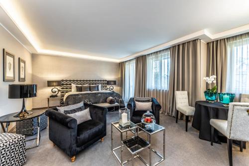 room detail thumbnail 0