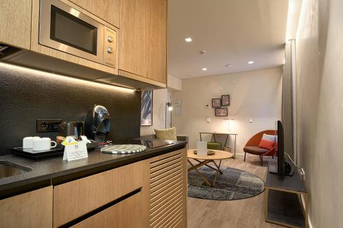 Suites Murillo Plaza Sta. Cruz - image 2