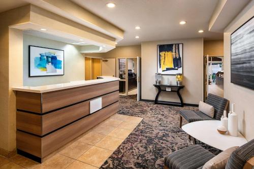 Sonesta ES Suites Carmel Mountain - San Diego