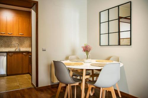 Konyha, UP ROOMS BANYOLES in Banyoles