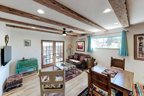 Casa Escondida in Santa Fe, USA