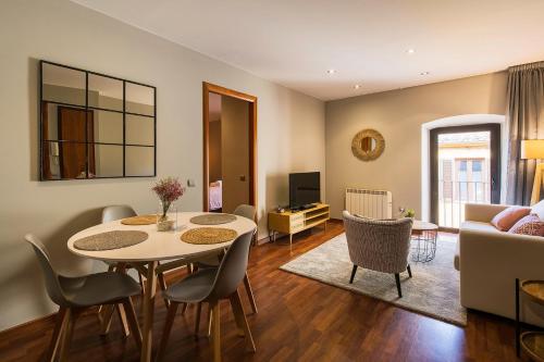 UP ROOMS BANYOLES