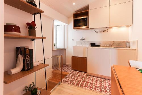 Alfama Suite by Homing - image 12