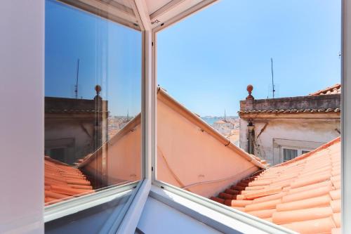 Alfama Suite by Homing - image 9