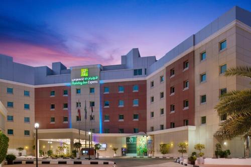 Holiday Inn Express Dubai Internet City by IHG, Dubai